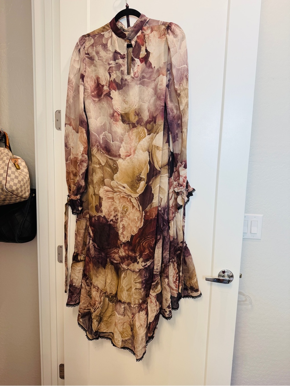 Floral Tiered Long-Sleeve Midi Dress in Mauve and Cream Modest - Picture 4 of 4